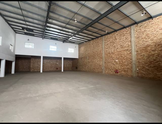 1,066M² RETAIL TO LET IN KYA SANDS